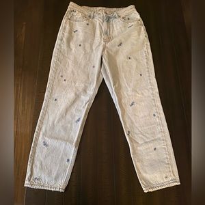 American Eagle Women’s size 10 “Highest Rise Mom Jean” Denim Pants